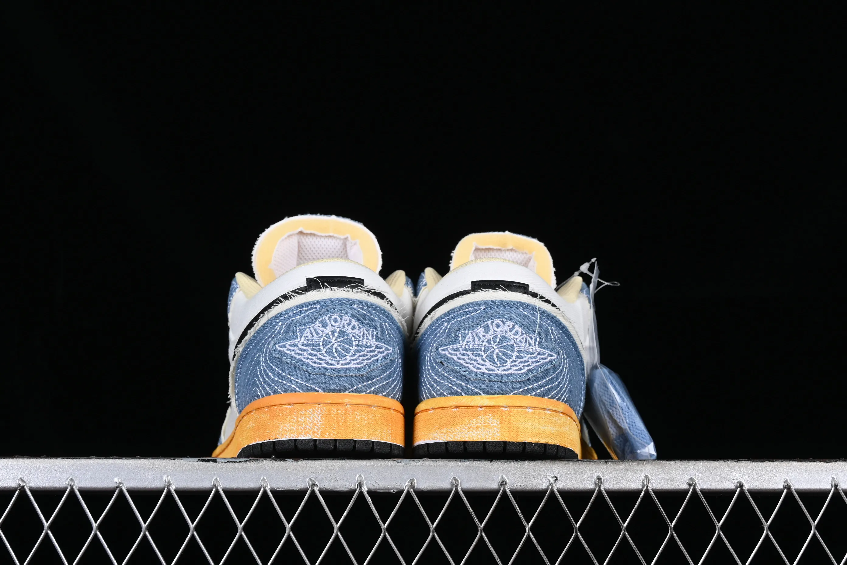 All categories Air Jordan Jordan series basketball shoes Air Jordan 1 Low Air Jordan 1 Low SE "WRMK" AJ1 Joe 1 Sashiko embroidery low-top cultural casual sneakers FN7670-493